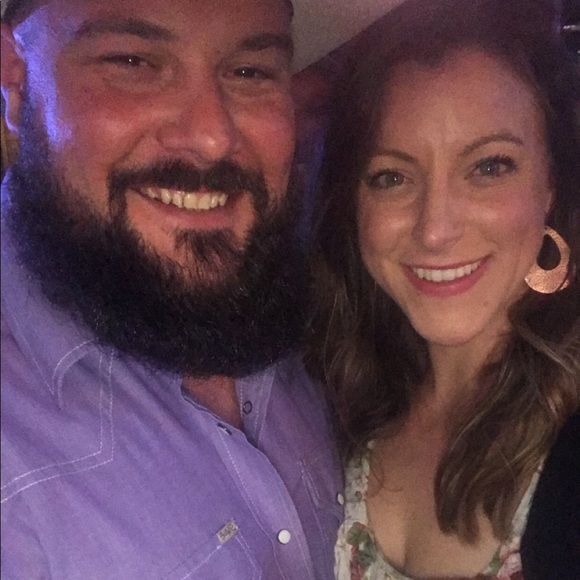 Meet your Posher, Julie - Picture 3 of 3